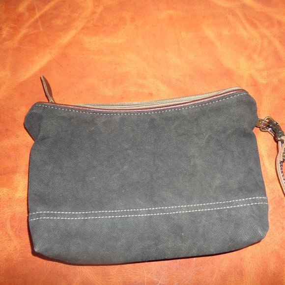 Myra Bag Genuine Leather and tapestry design clutch - Picture 4 of 5